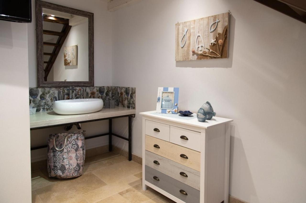 Il Casale Di Punta Prosciutto Bed and Breakfast Εξωτερικό φωτογραφία