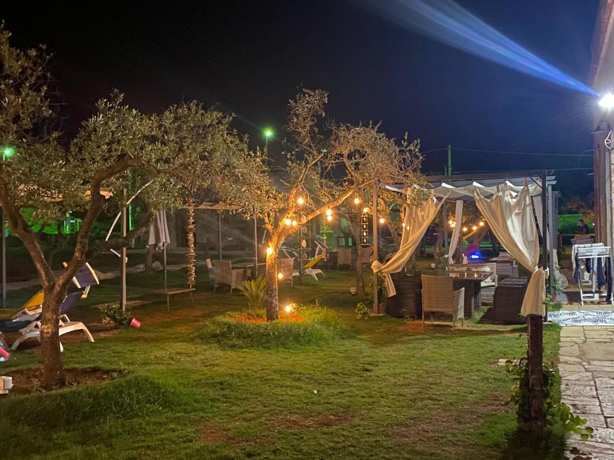 Il Casale Di Punta Prosciutto Bed and Breakfast Εξωτερικό φωτογραφία
