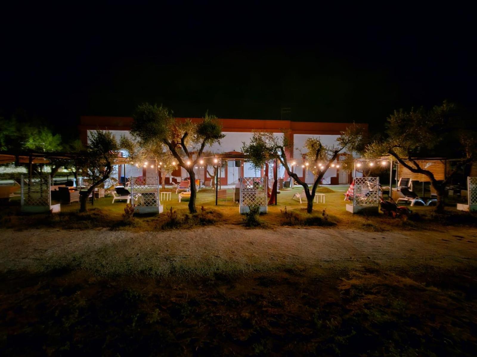 Il Casale Di Punta Prosciutto Bed and Breakfast Εξωτερικό φωτογραφία
